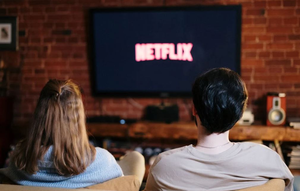 Como aprender Inglês com Séries e Filmes